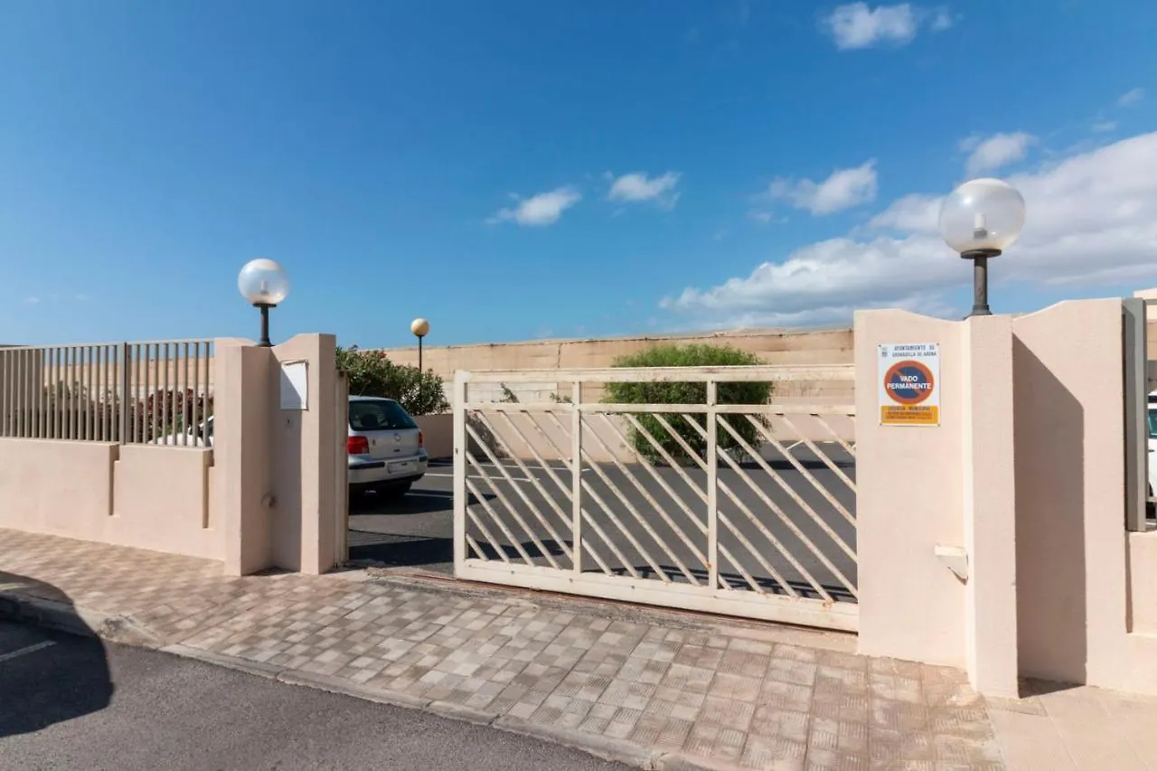 Homeforguest Spacious And Bright Flat On The Beach La Tejita Granadilla De Abona 0*,  Spanje